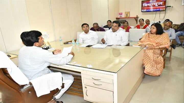 ग्वालियर में स्थापित होगी प्रदेश की पहली हाईटेक फ्लोरीकल्चर नर्सरी और एयरोपोनिक्स लेब